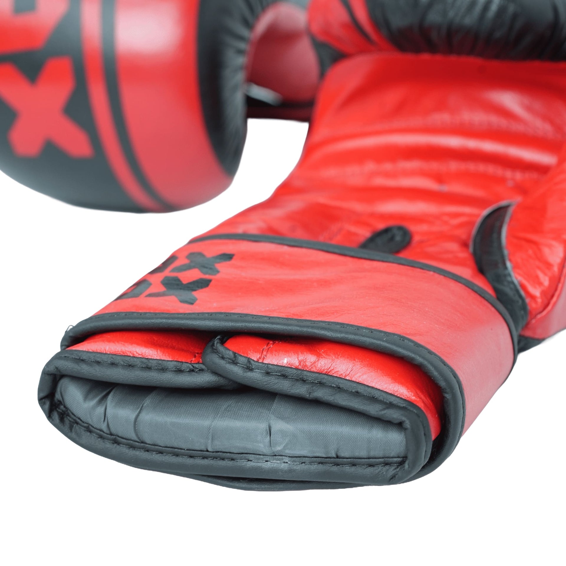 Leather Boxing Gloves for Training – Black/Red | 8 Oz