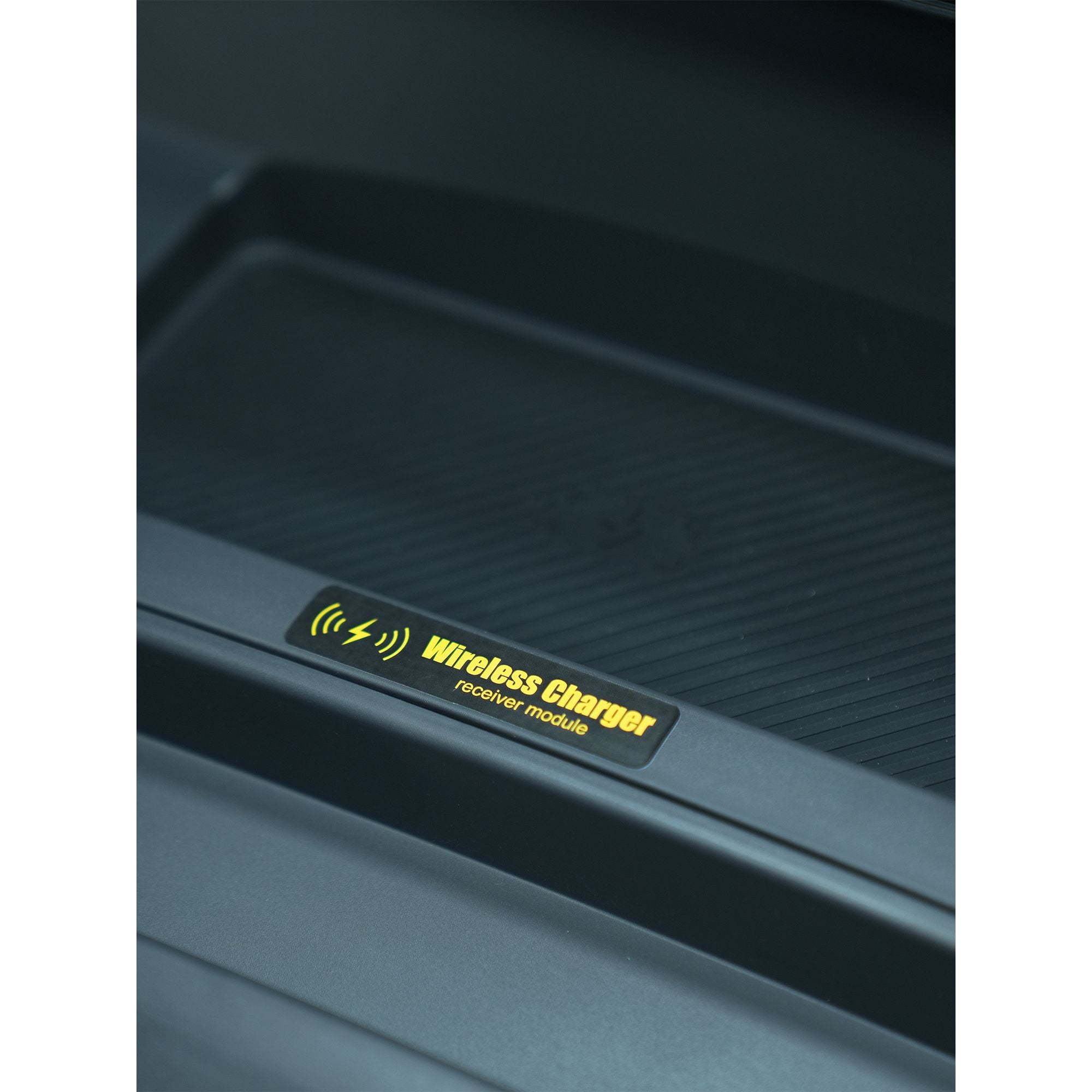 Axox Fitness Track 6 ENT Commercial Treadmill | 6HP | 23.8" Touchscreen